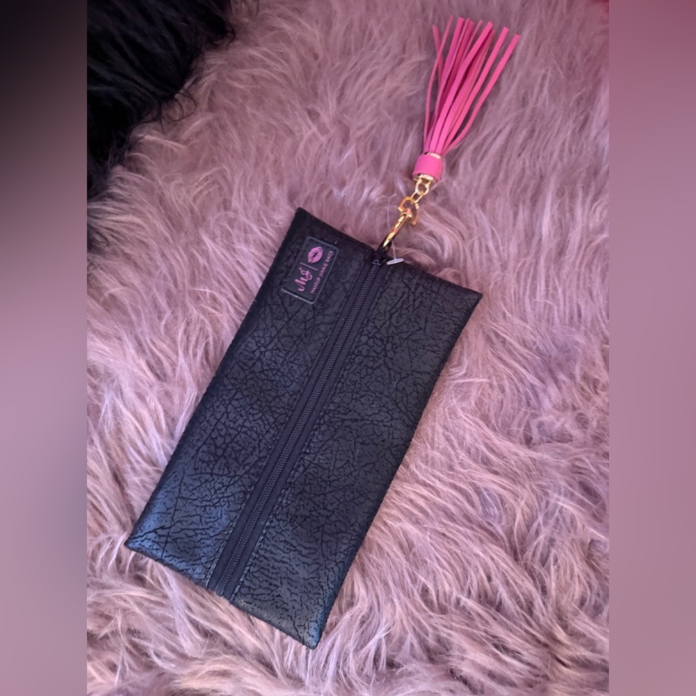 NWOT Makeup Junkie Black and Hot Pink Mini